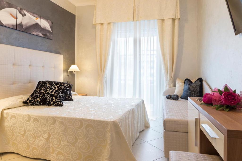 Hotel Petronio Riccione Zewnętrze zdjęcie